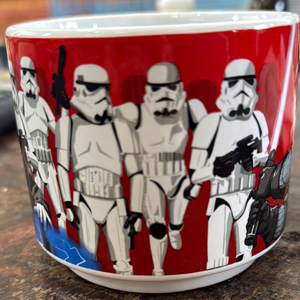 Star Wars Ceramic Mug - Picture 4 of 5